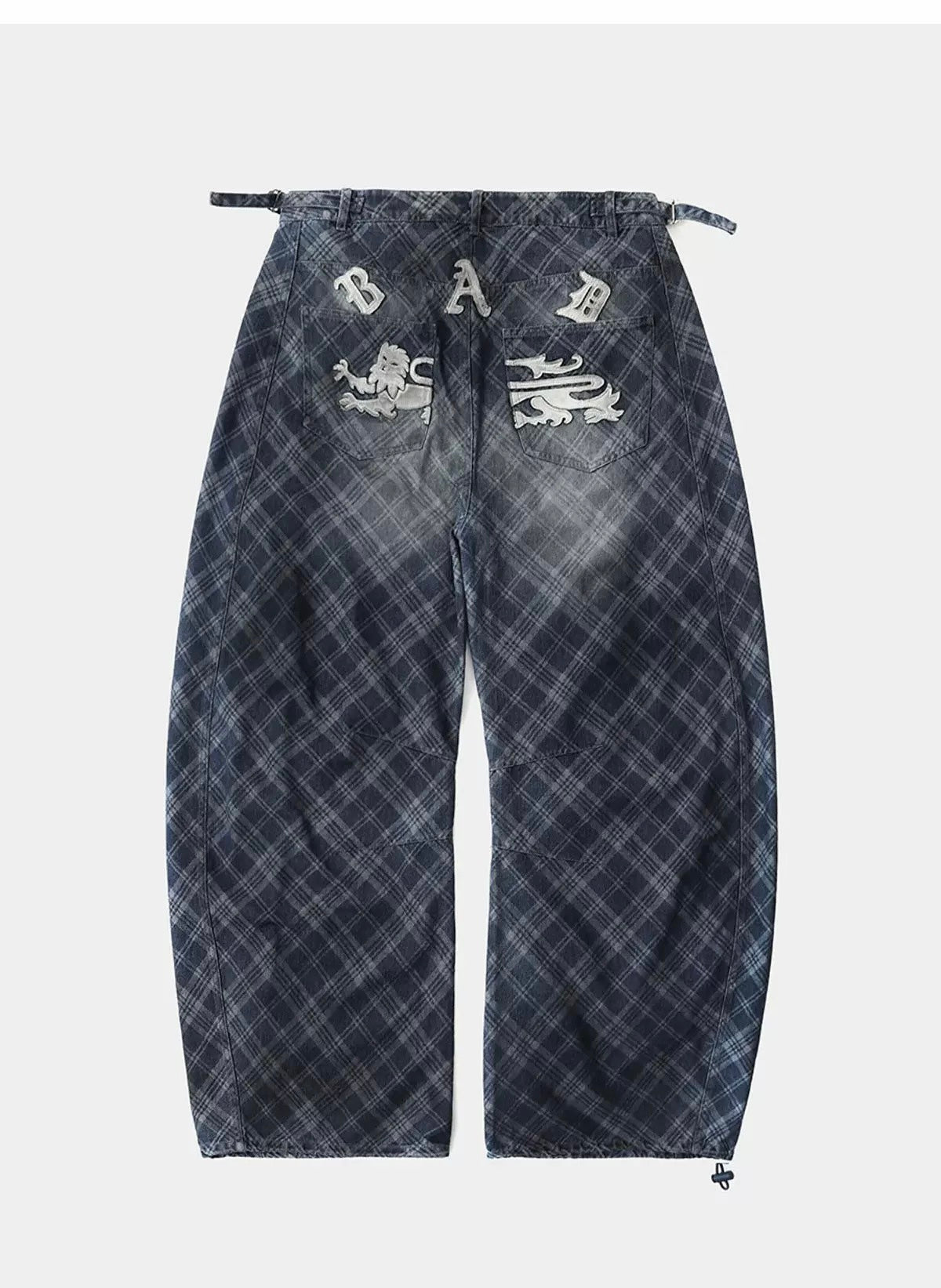 BADBLOOD LION PATCH WASHED BARREL PANTS BLUE DENIM CHECK