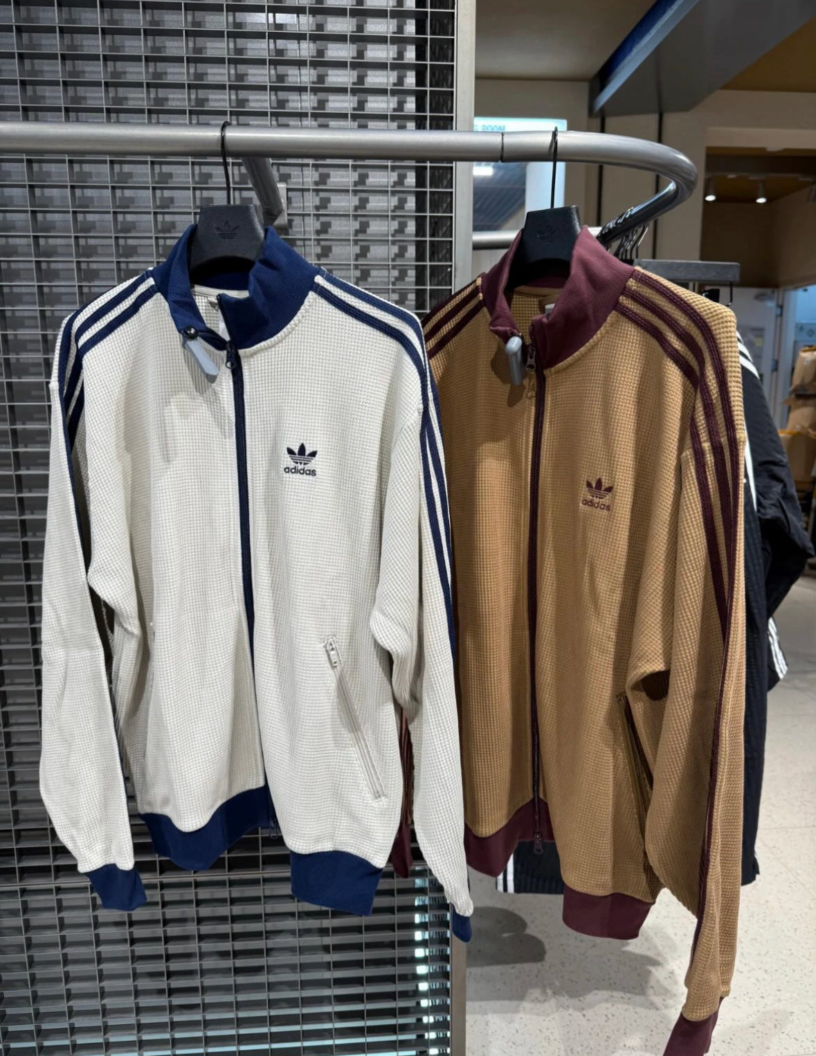ADIDAS KNIT TRACK TOP