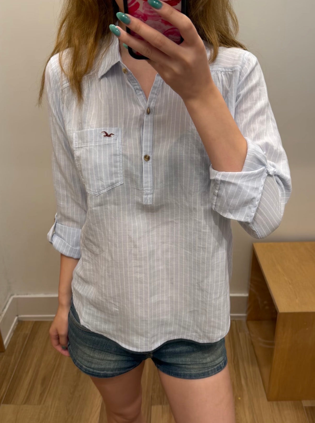 Hollister ￼Women's Lightweight Popover Long Sleeve Shirt