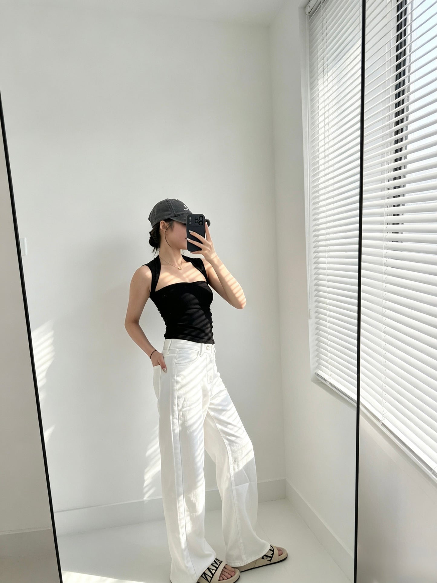 Thai collarless vest