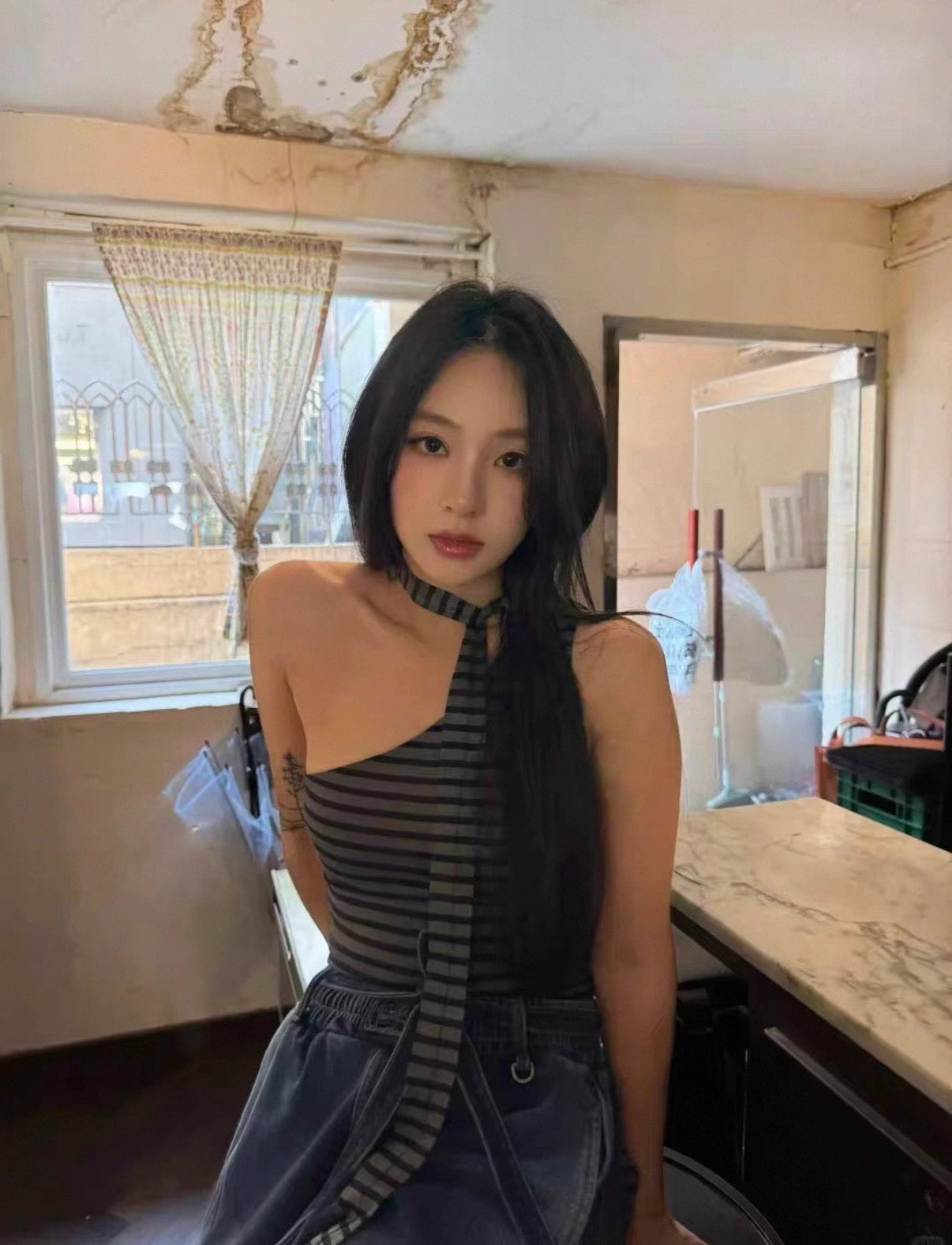Badblood Halter-Neck Striped One-Shoulder Crop Top