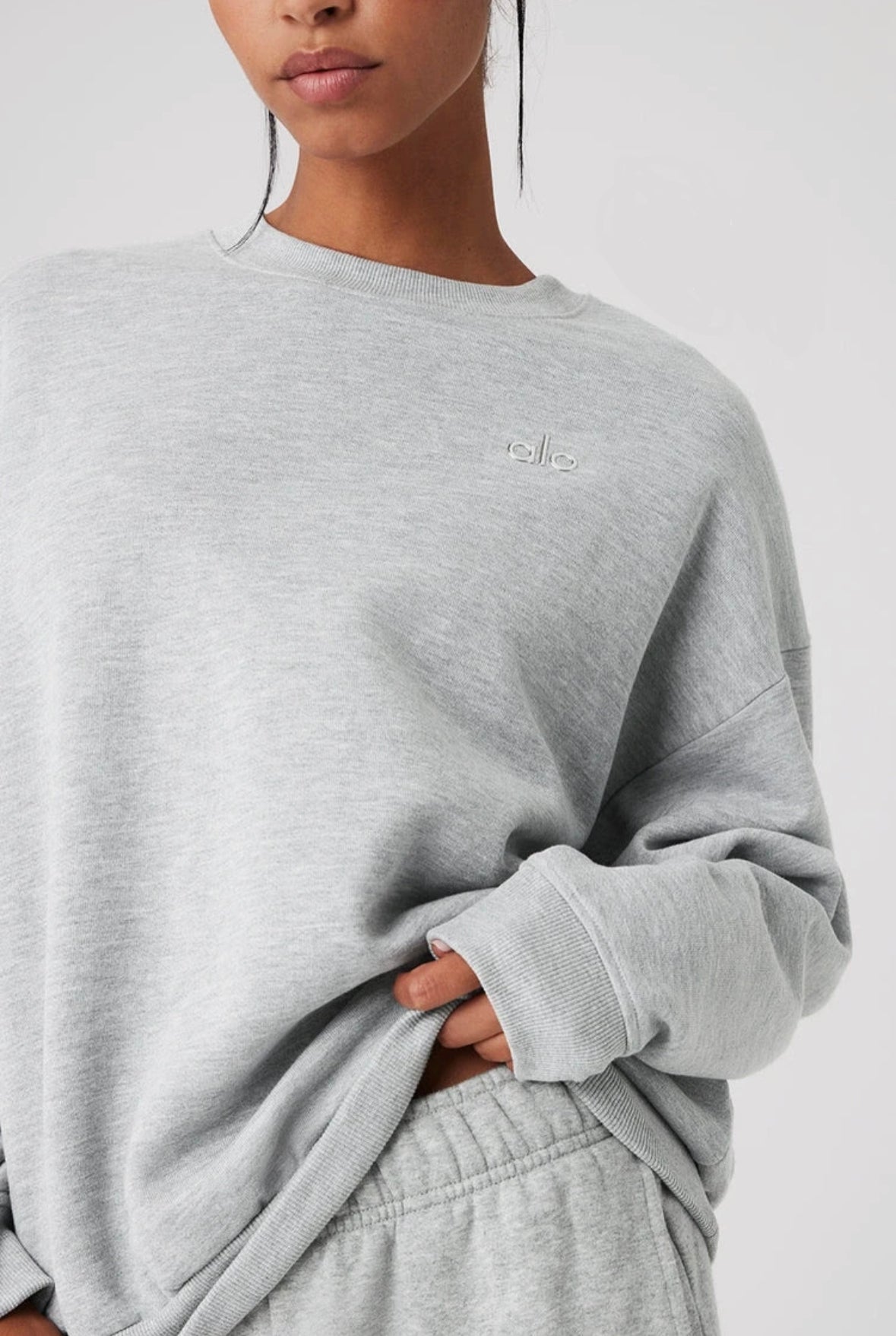 Alo Yoga Fleece Accolade crewneck sweatshirt