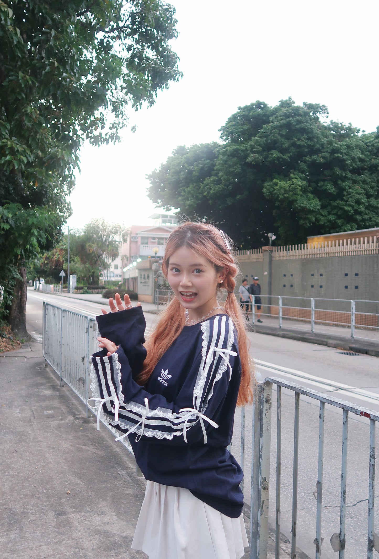 Adidas bow tie remake long tee - Navy