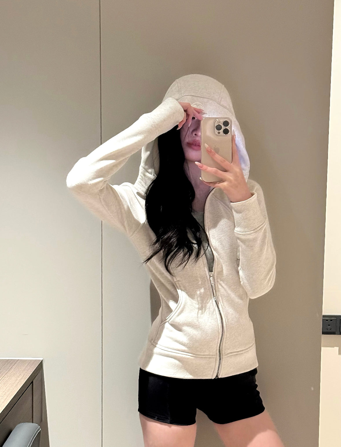修身Lululemon Scuba JKT