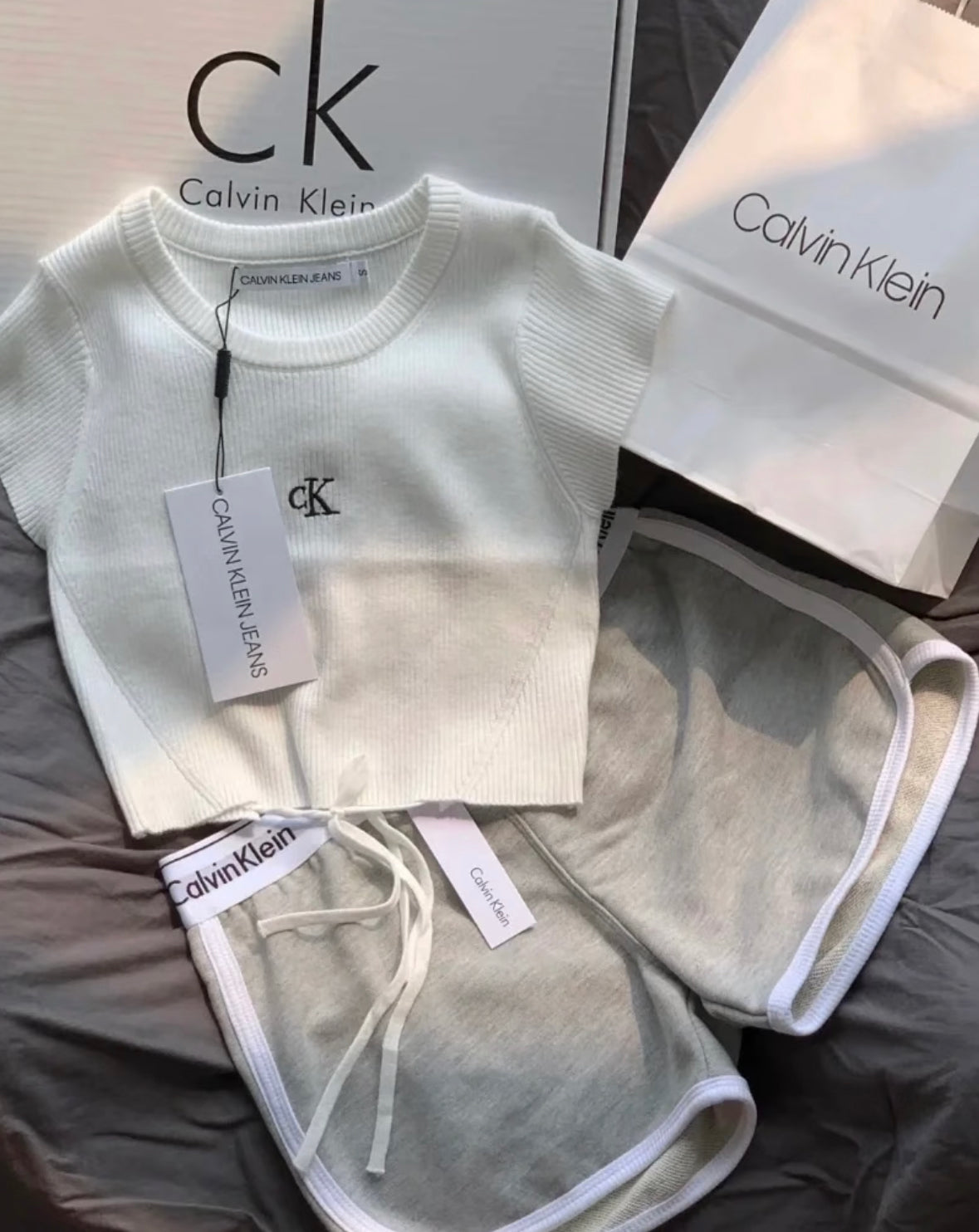 Ck open back cropped Top